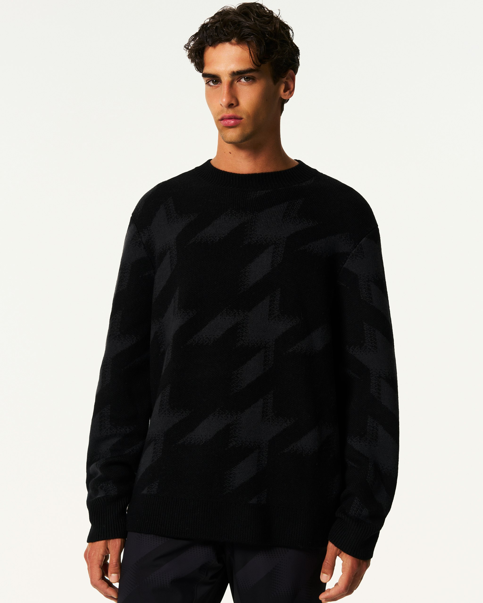 Cole Crewneck Merino Wool Sweater 2