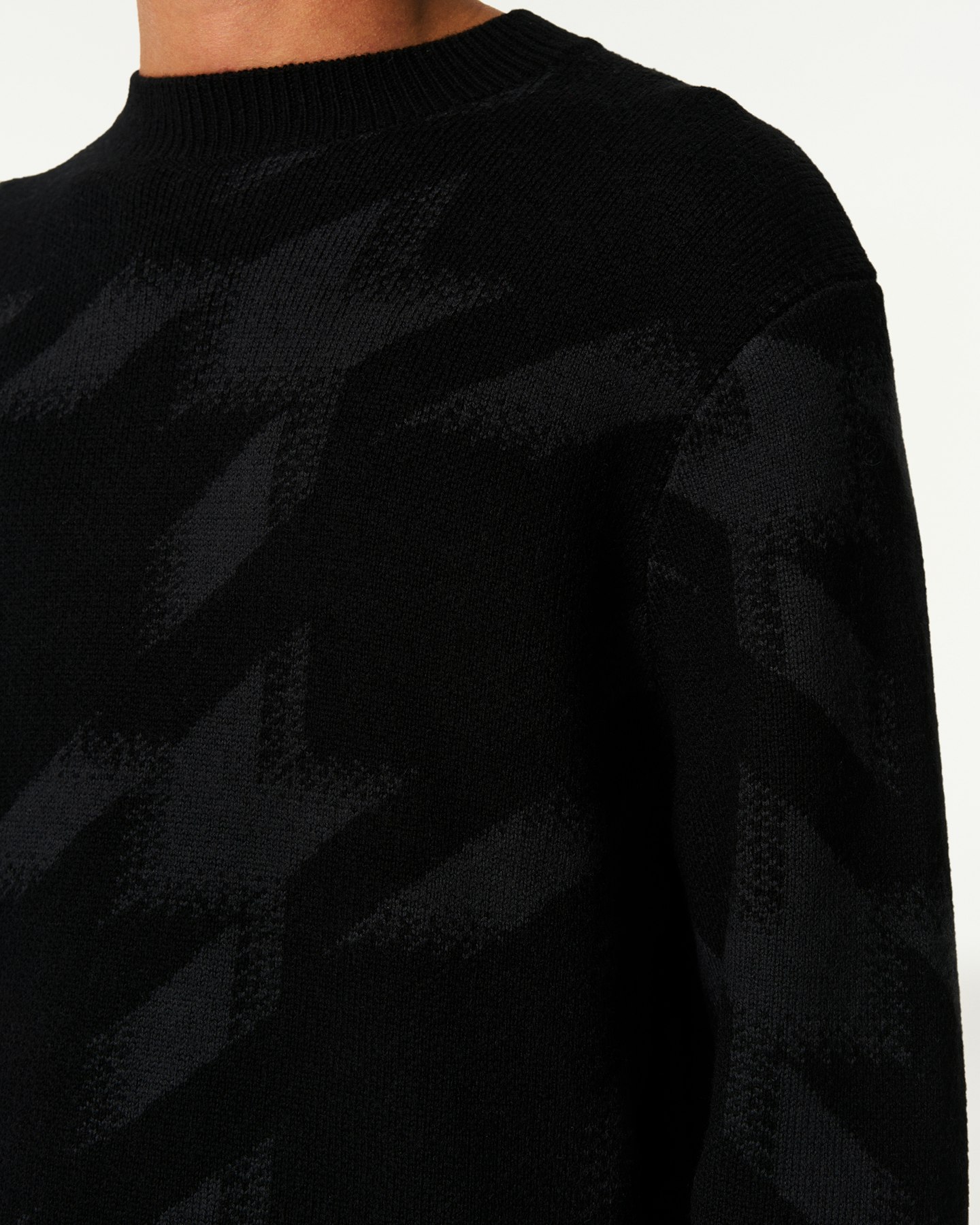 Cole Crewneck Merino Wool Sweater 4