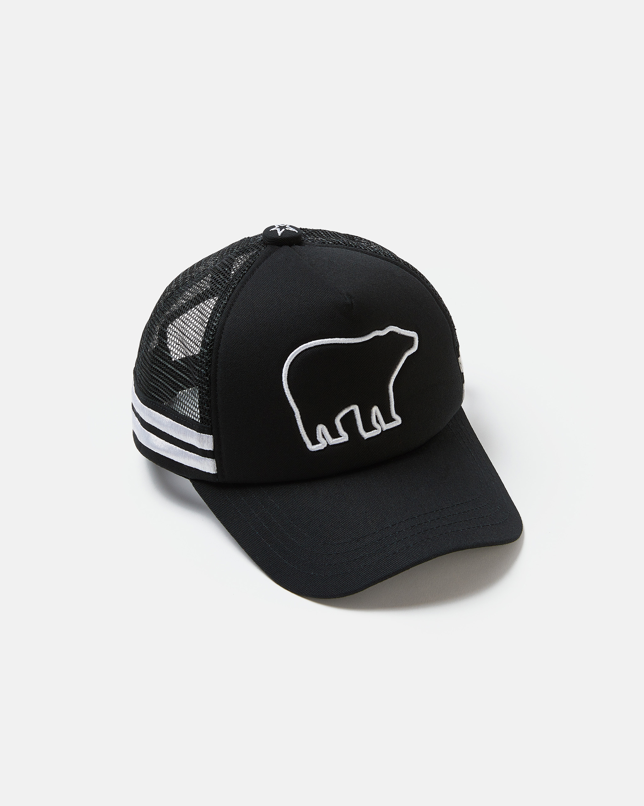 Perfect Moment Bear Cap Onesize In White-black