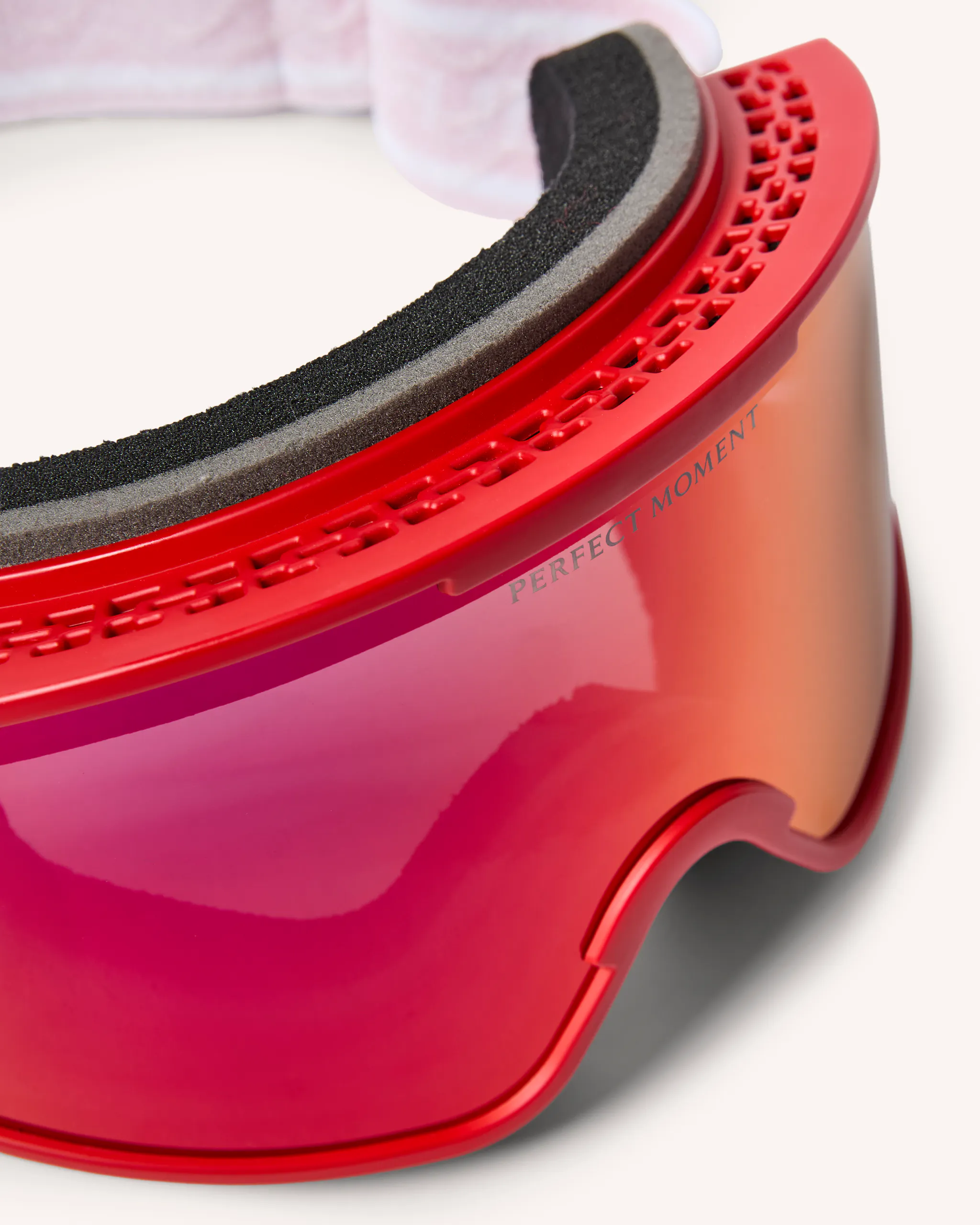 Ski Goggles | Perfect Moment