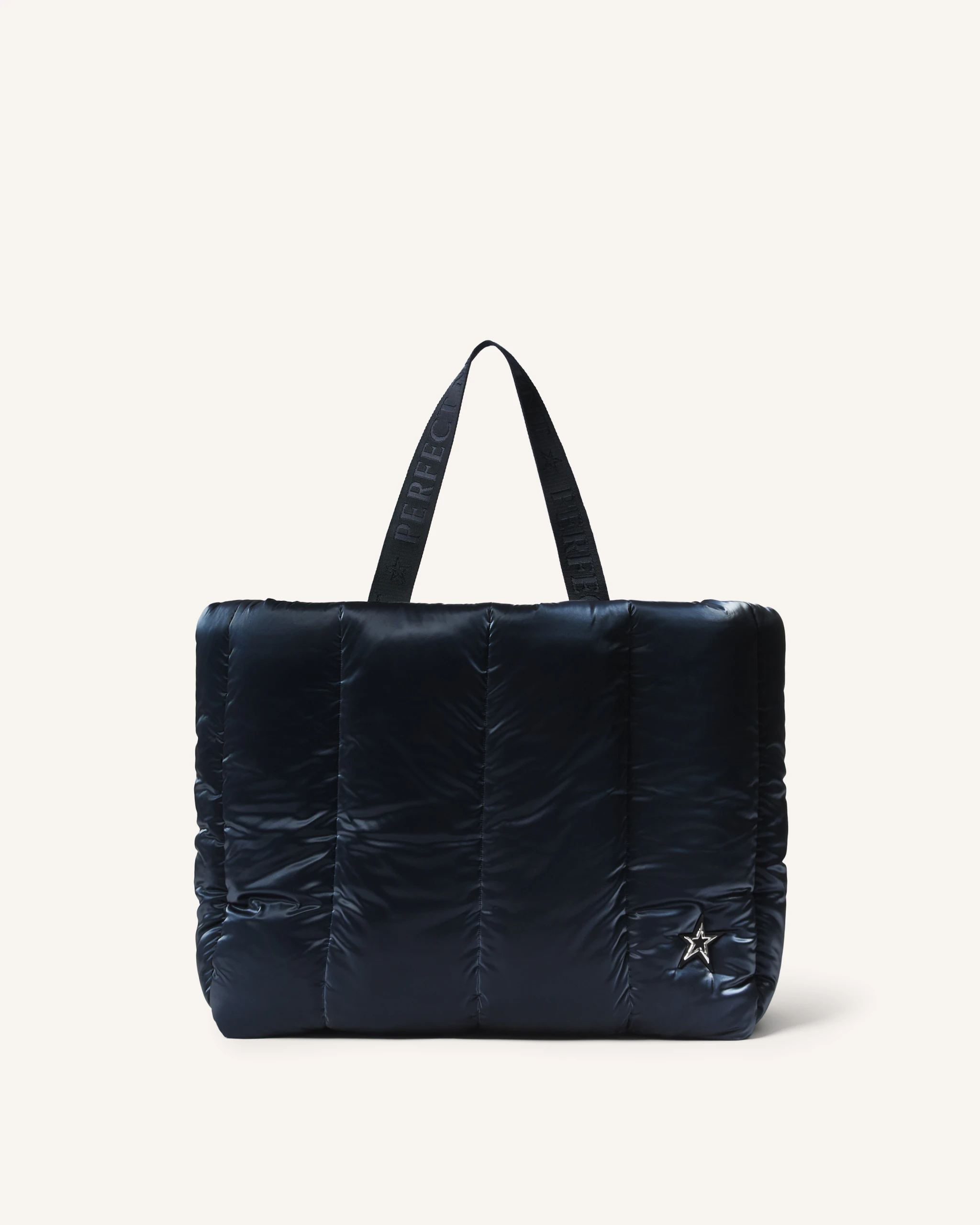 The Perfect Oversized Tote Bag 0 The Perfect Oversized Tote Bag