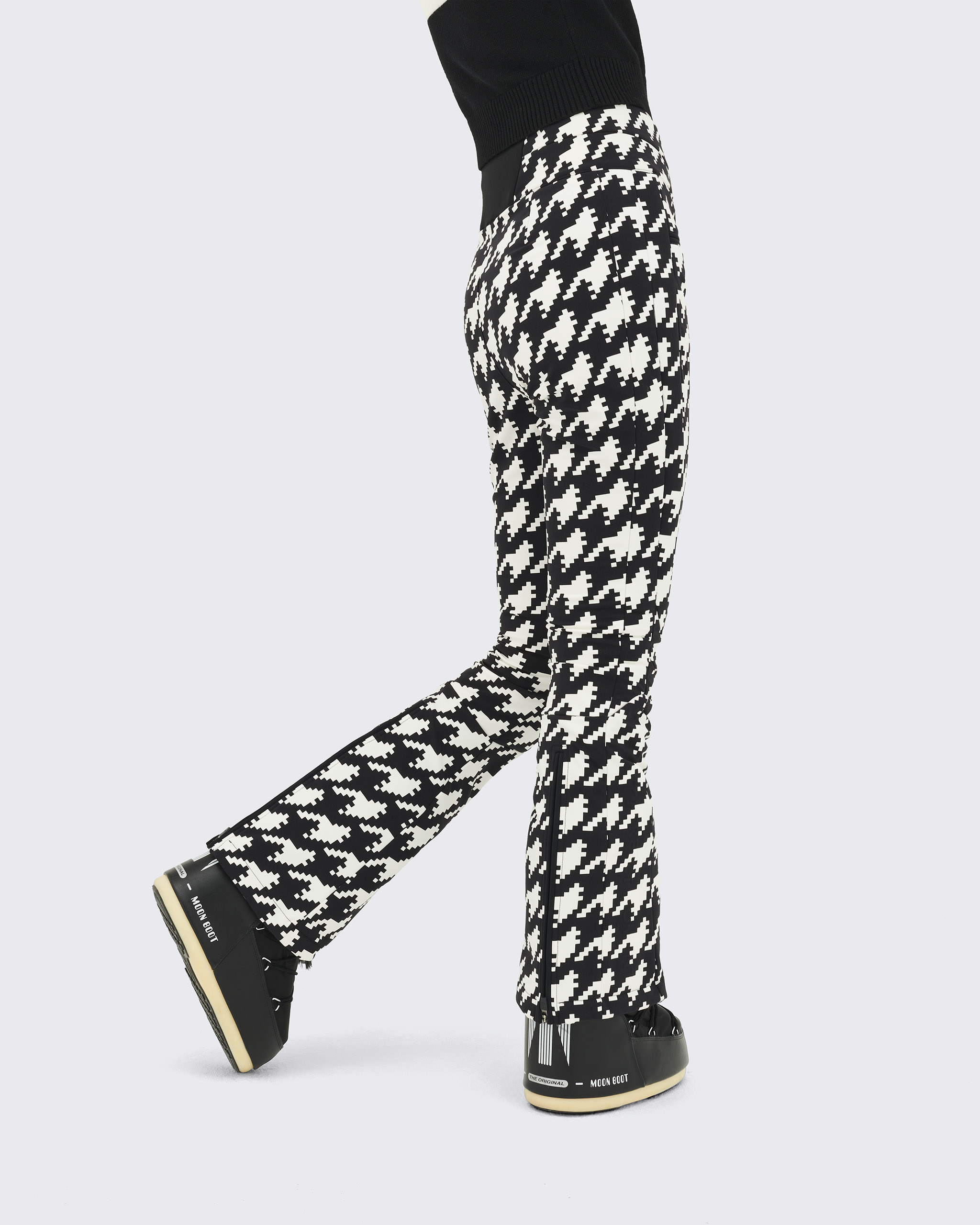 Aurora high-rise houndstooth softshell ski pants in multicoloured - Perfect  Moment