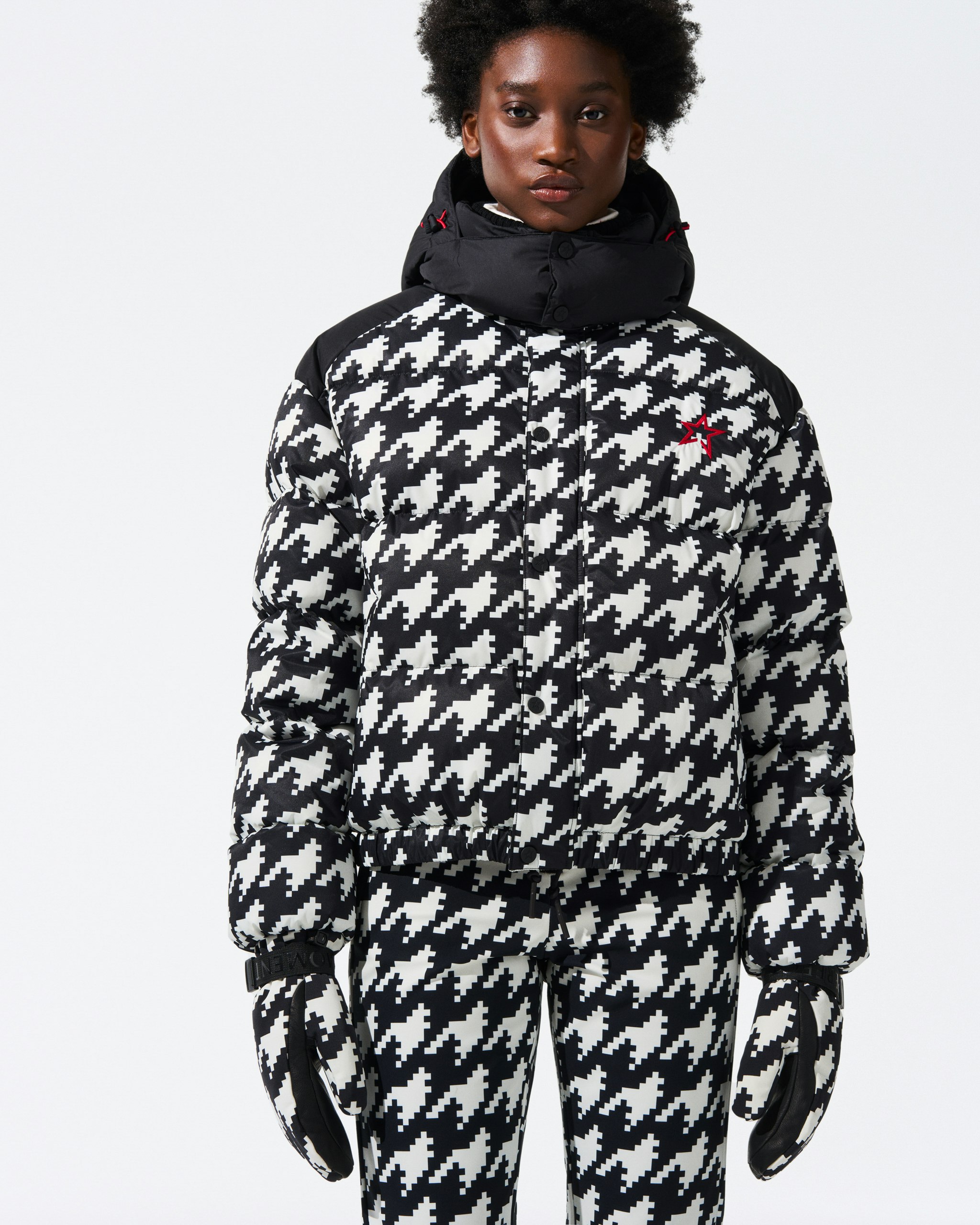 Houndstooth Moment Puffer 0