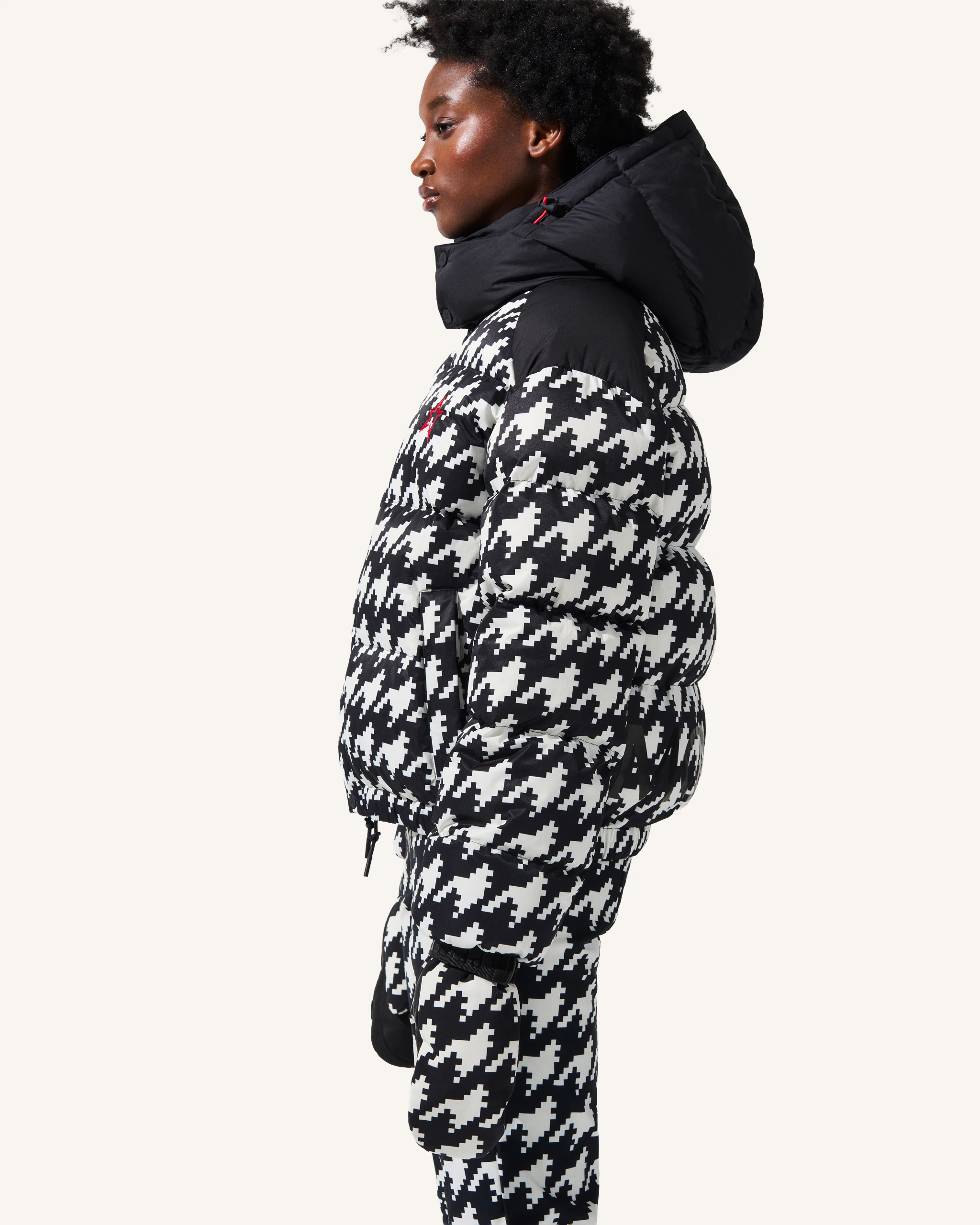 Houndstooth Moment Puffer 3
