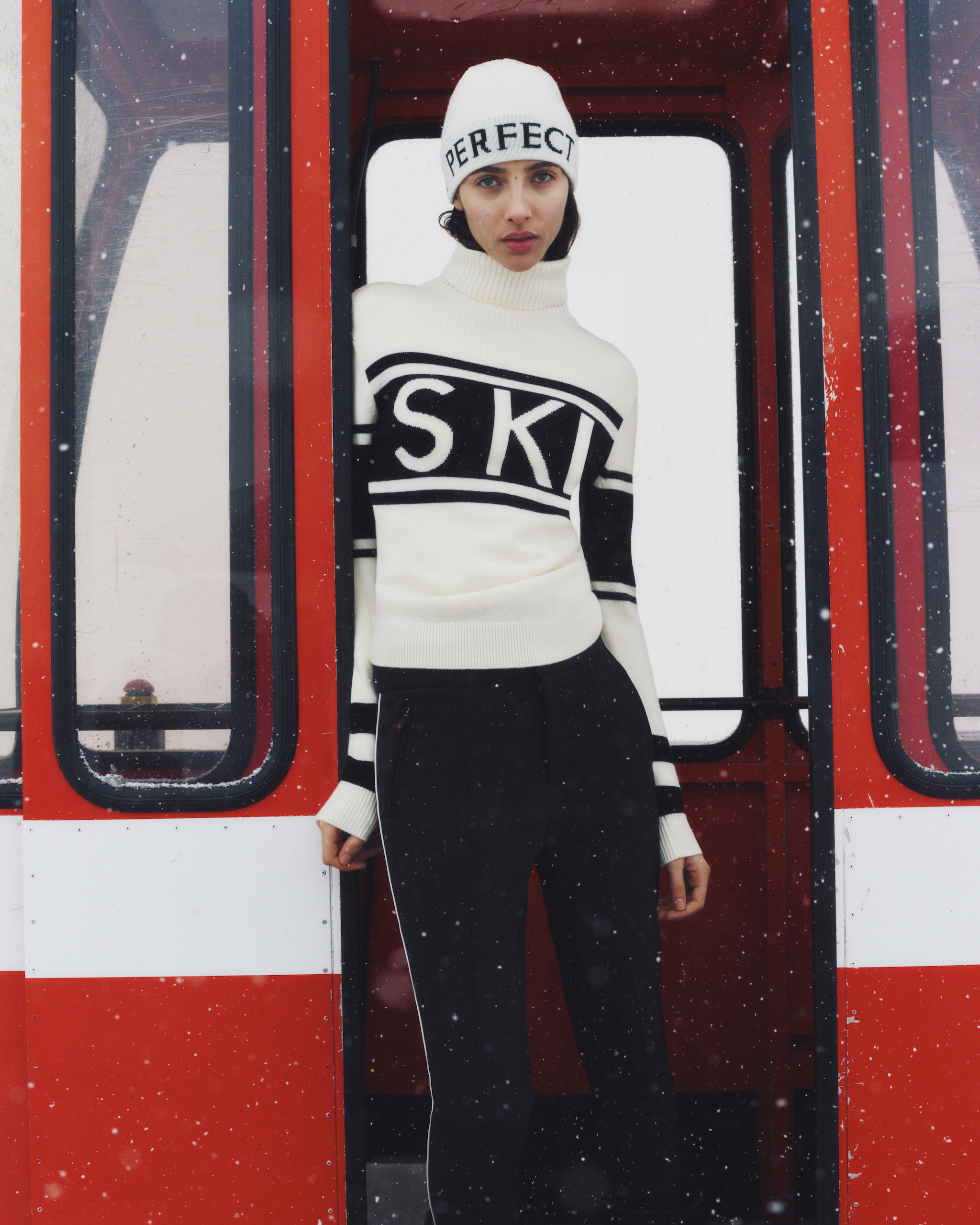 Women | Perfect Moment