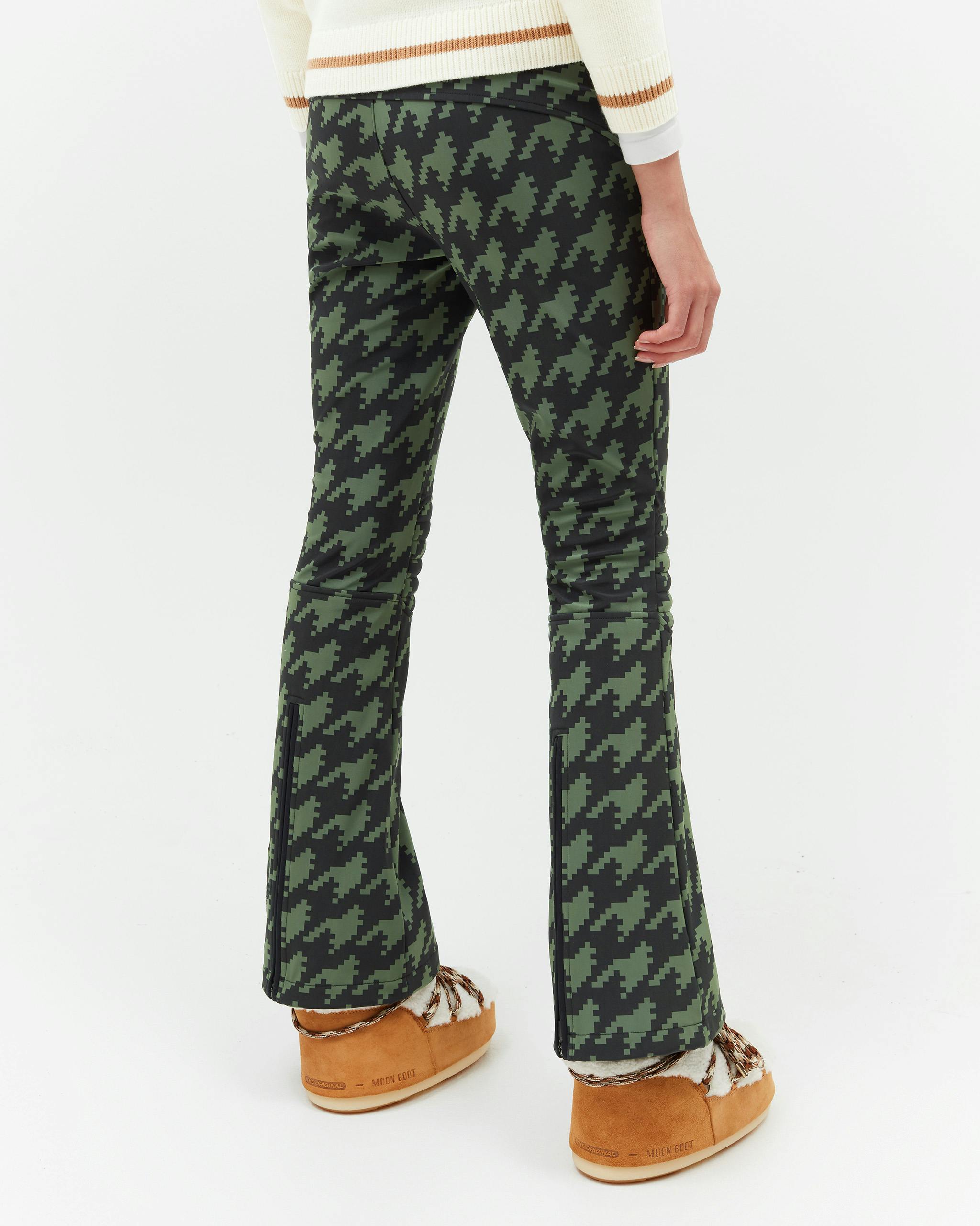 Houndstooth Mid-Rise Aurora Flare Pant 2