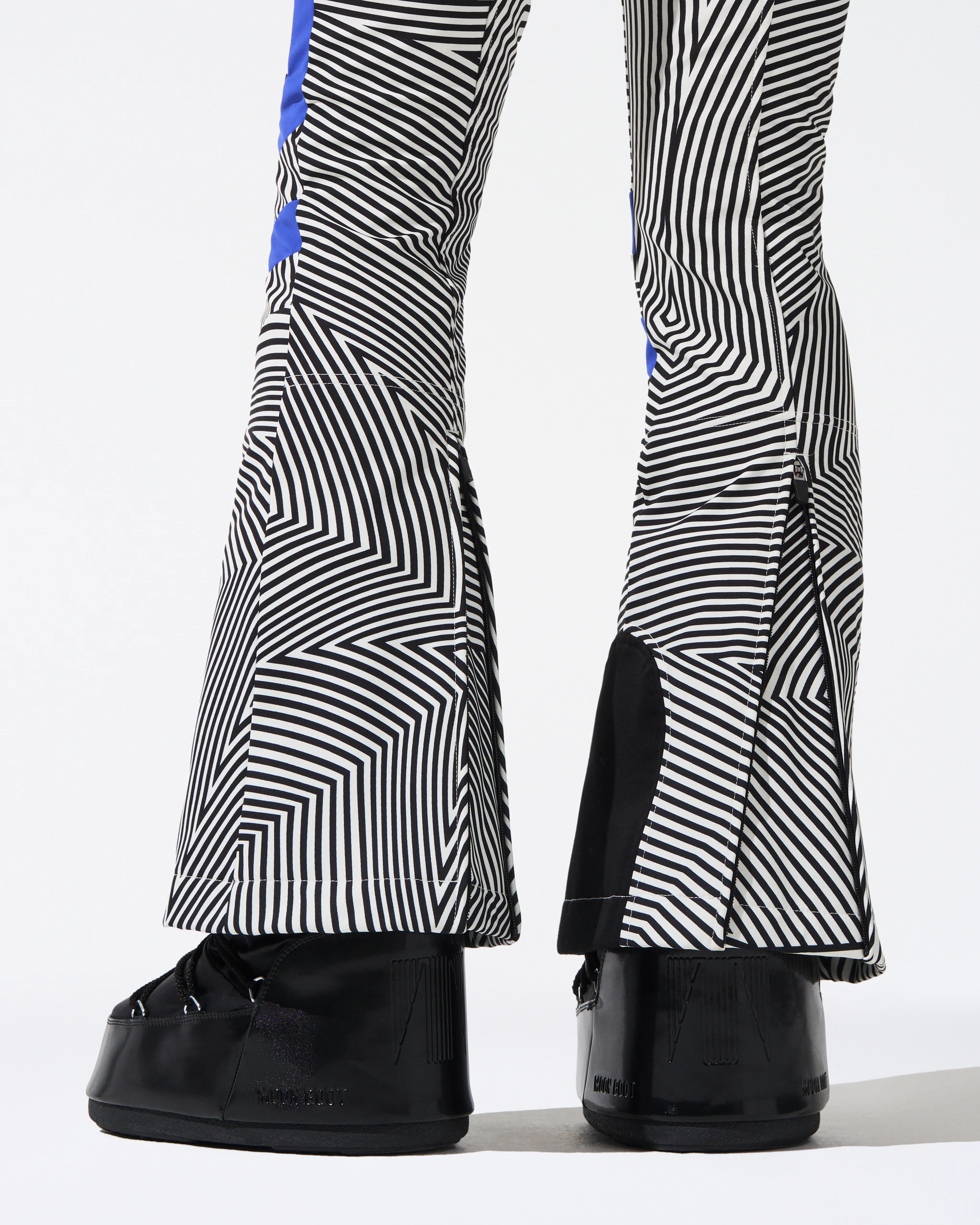 Warped Star High-Waist Aurora Flare Ski Pant | Perfect Moment