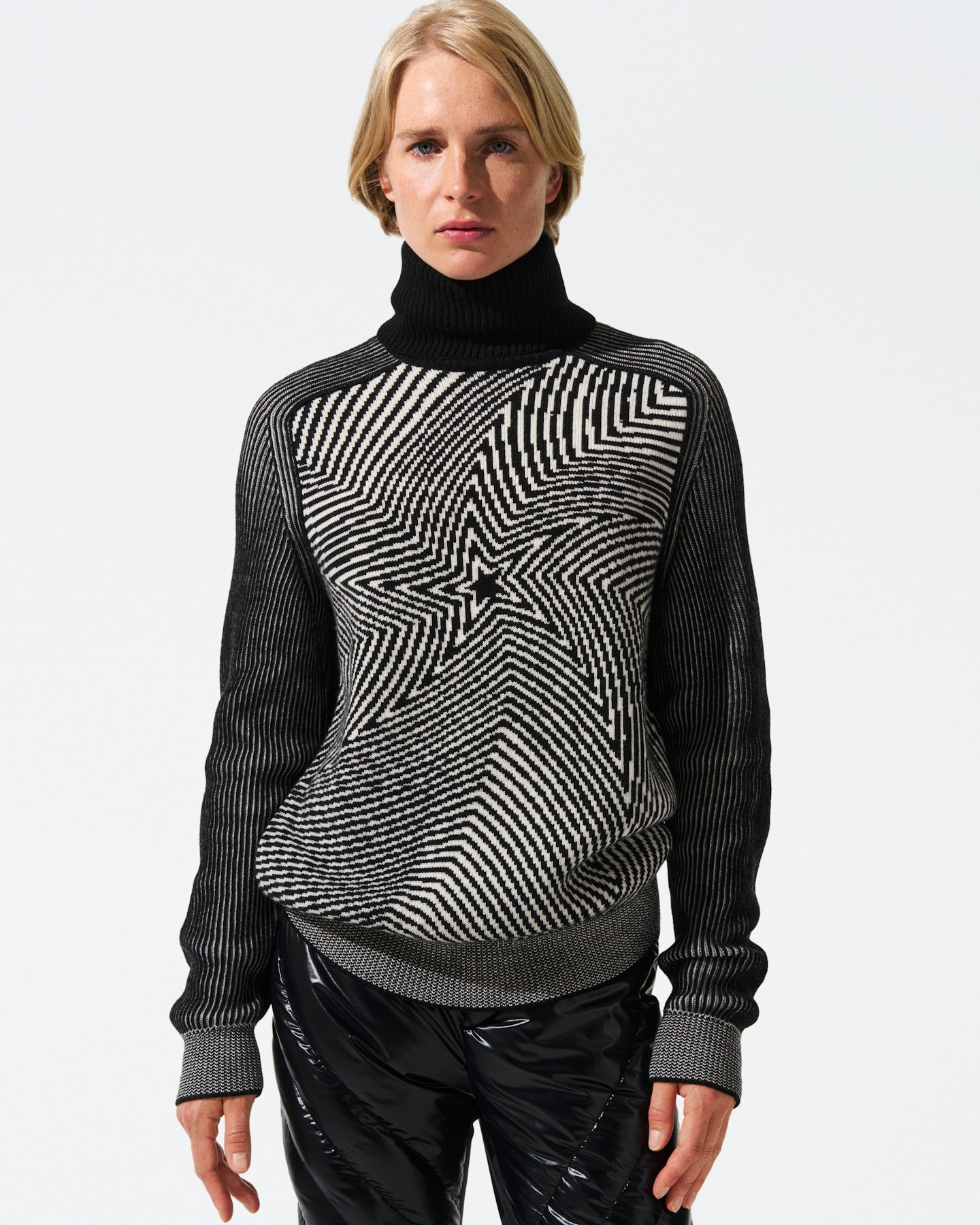 Star Merino Wool Turtleneck Sweater 1