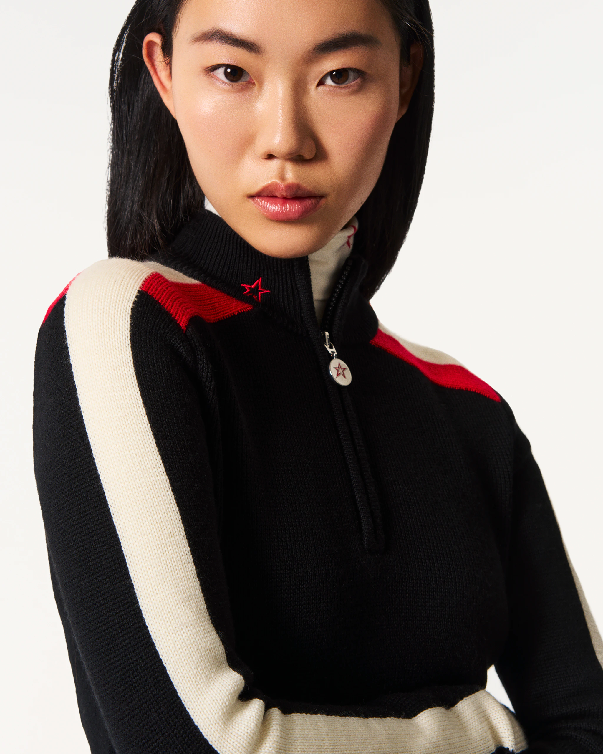 LA Tour Merino Wool 1/4 Zip Sweater | Perfect Moment | Perfect Moment