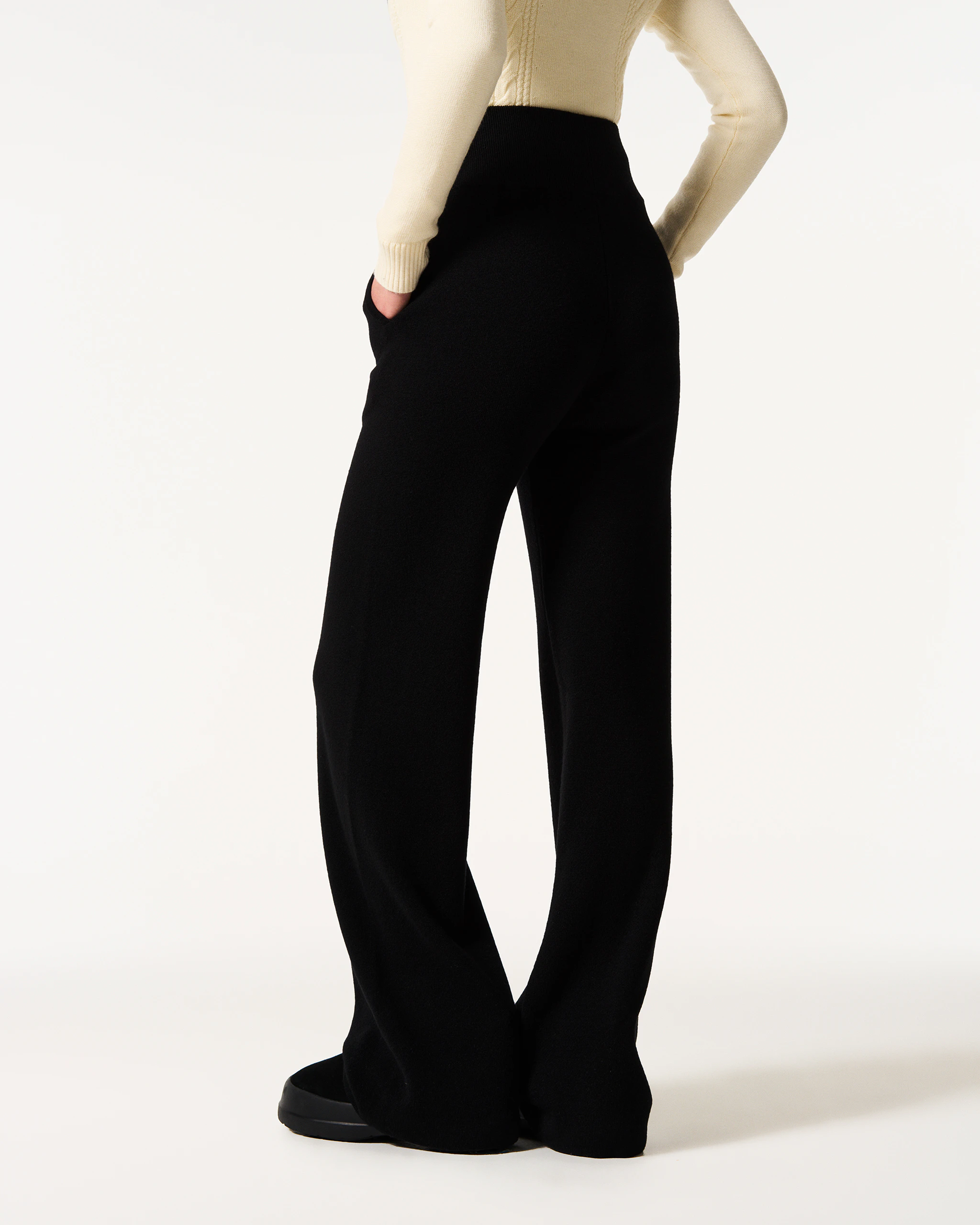 Chalet Merino Wool Knitted Pant 3