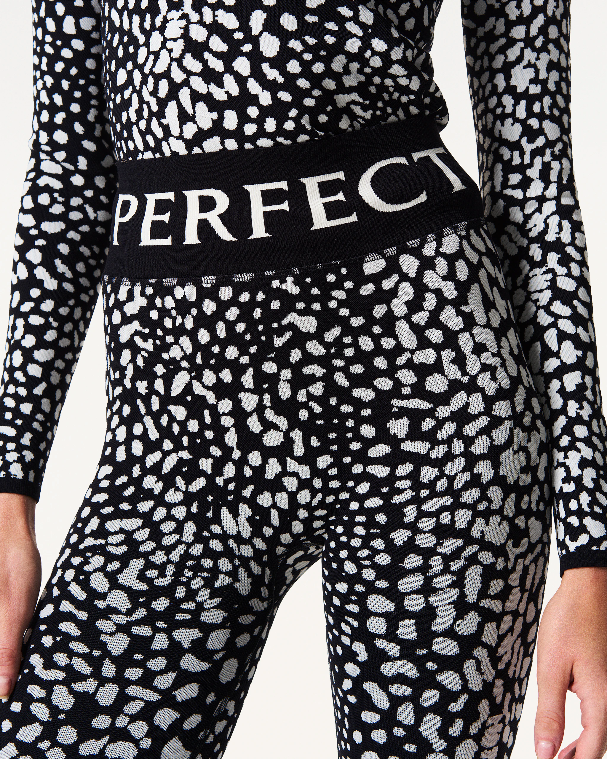 Jacquard Base Layer Legging 4