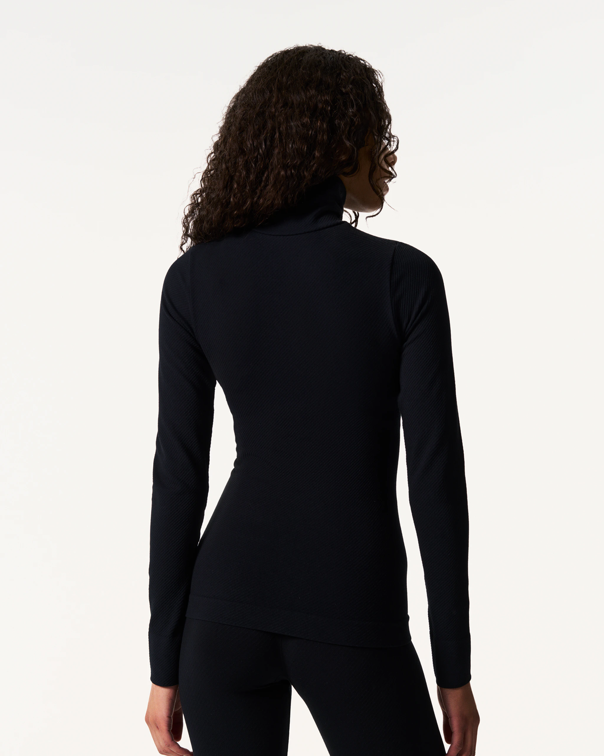Seamless Thermal Top 4