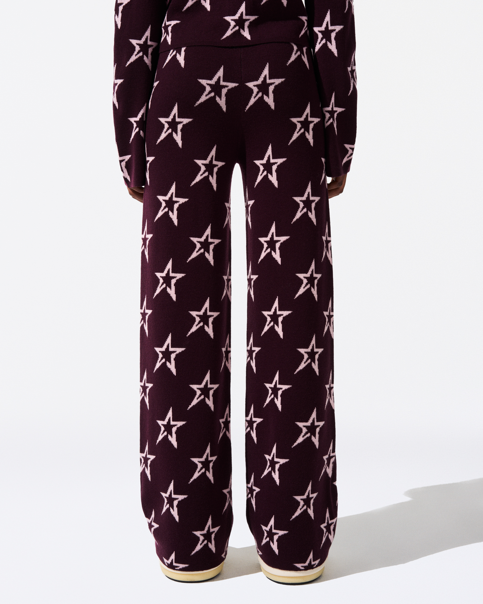 FACADE PATTERN ♥ Summer Wool Wide Bermuda Pants Summer Wool Wide Pants - Charcoal – HANforum