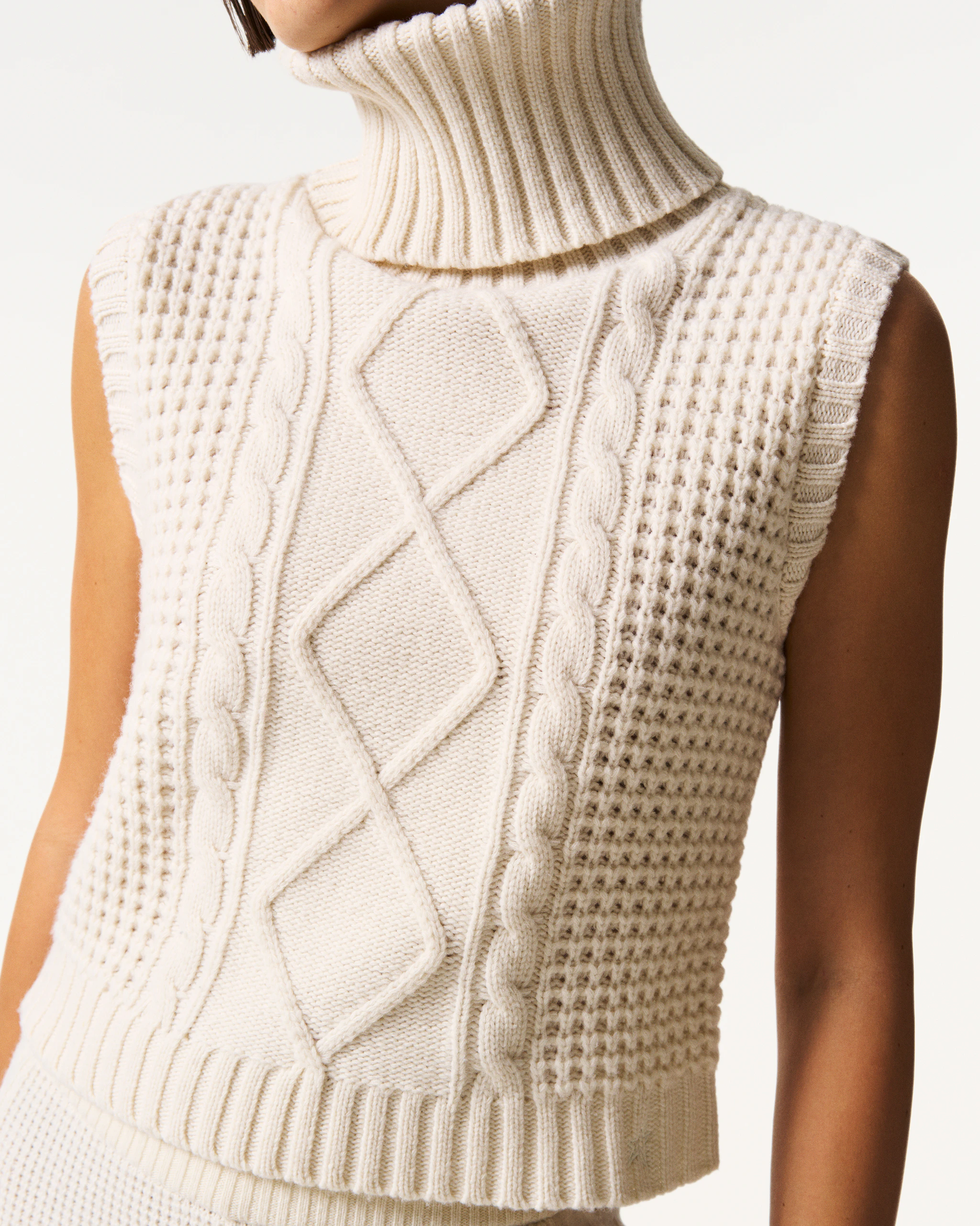 Crystal Merino Wool Sleeveless Tank Sweater 4