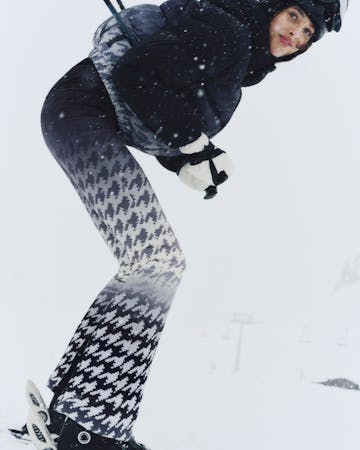 High-Waist Aurora Flare Ski Pant 1