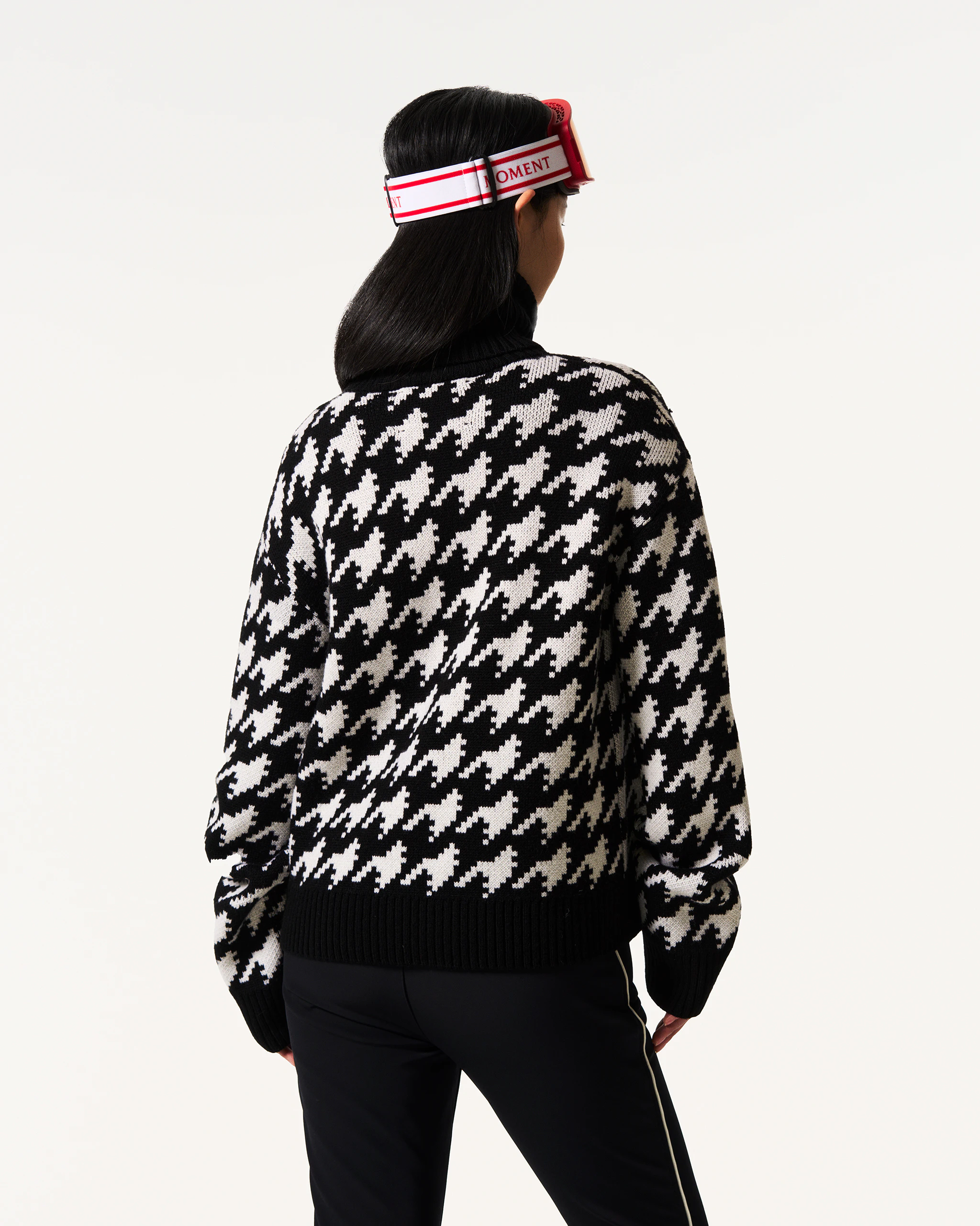 Chunky Houndstooth Merino Wool Sweater | Perfect Moment