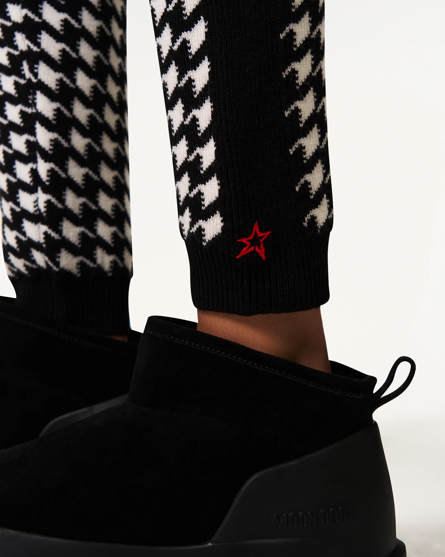 Houndstooth Merino Wool Legging 5
