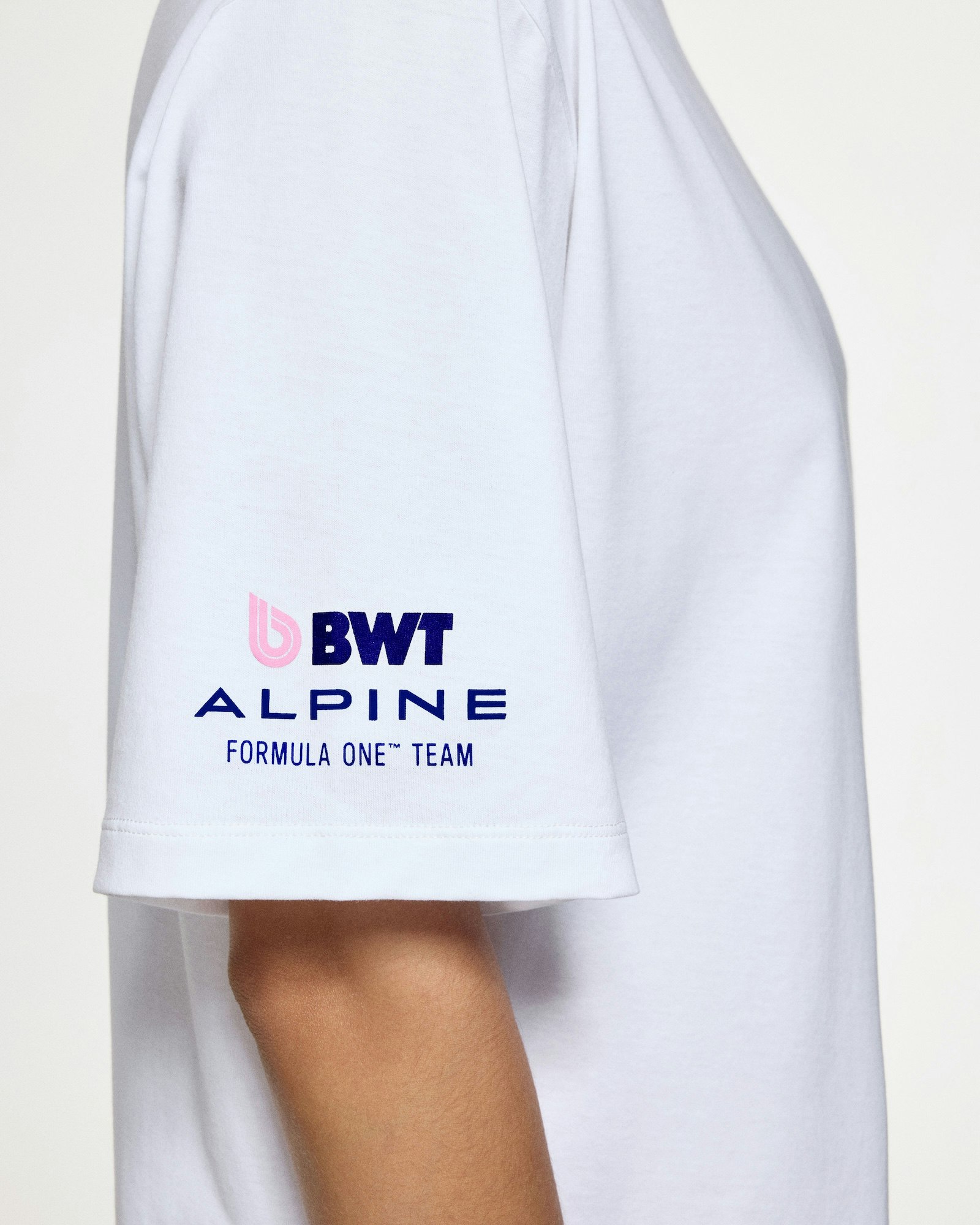 Unisex Alpine Oversized Logo Tee 2