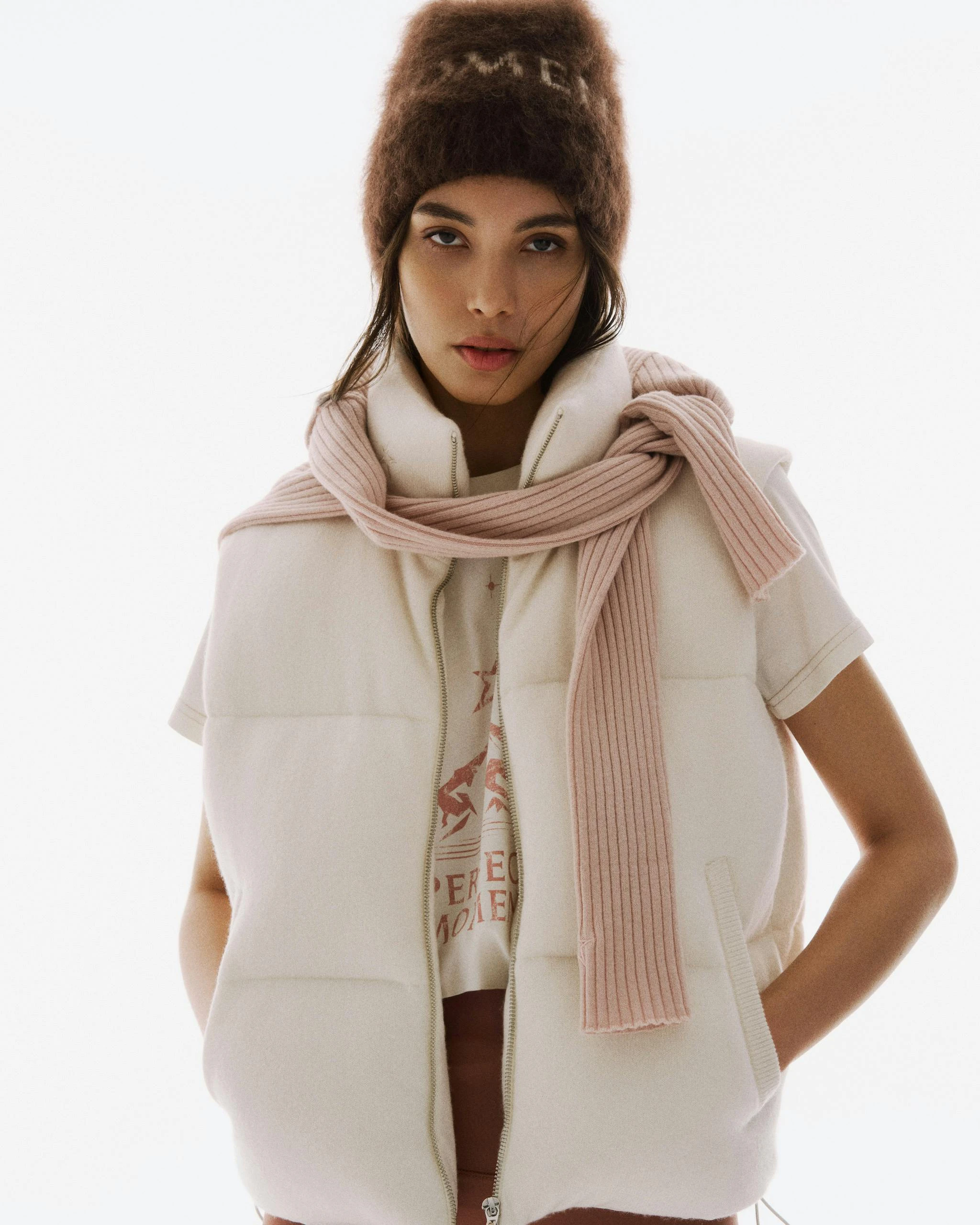 Wool & Cashmere Down Gilet 2