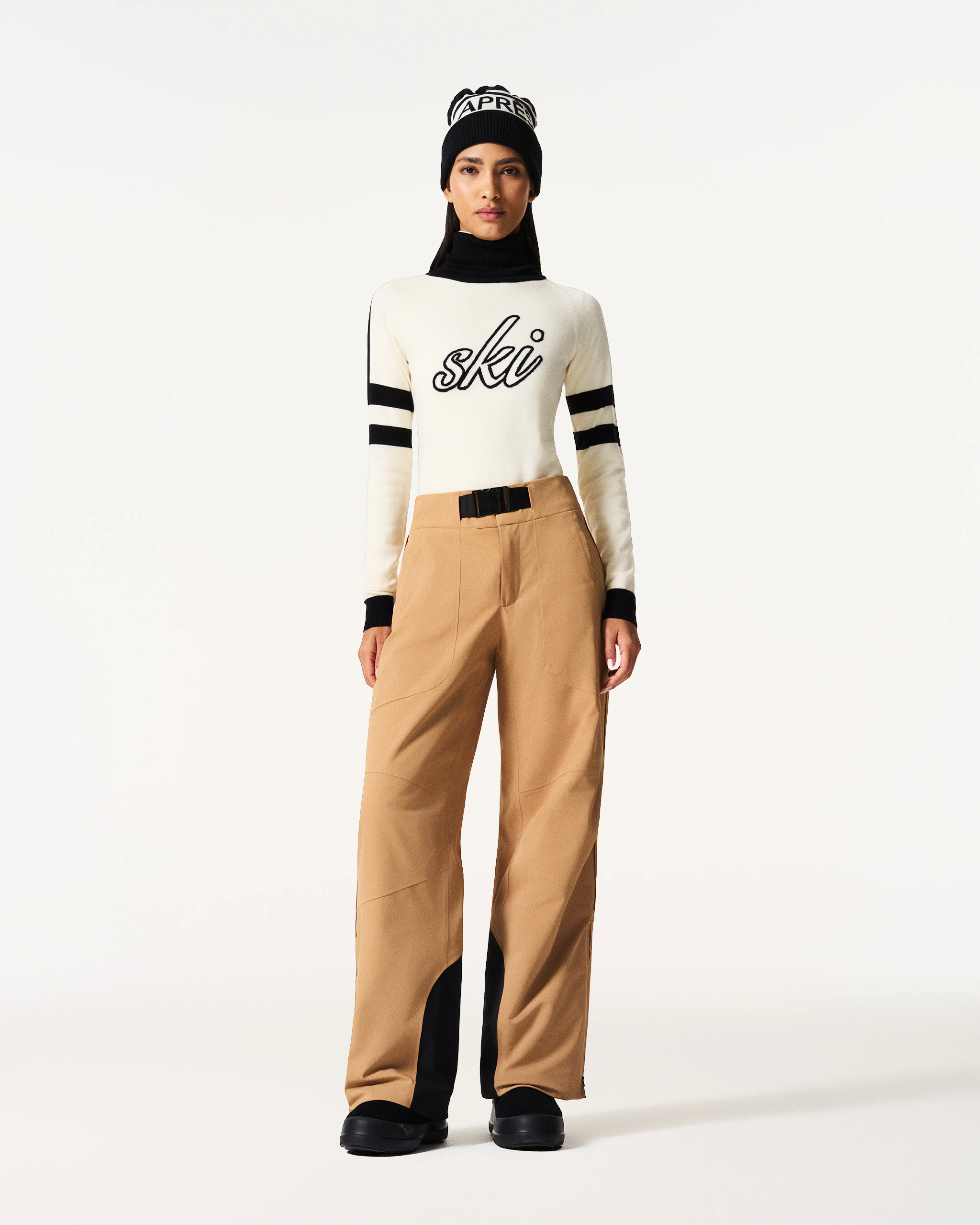 Perfect Moment フレアパンツ 女性用 スキーウェア Women's Ski Pants | Perfect Moment