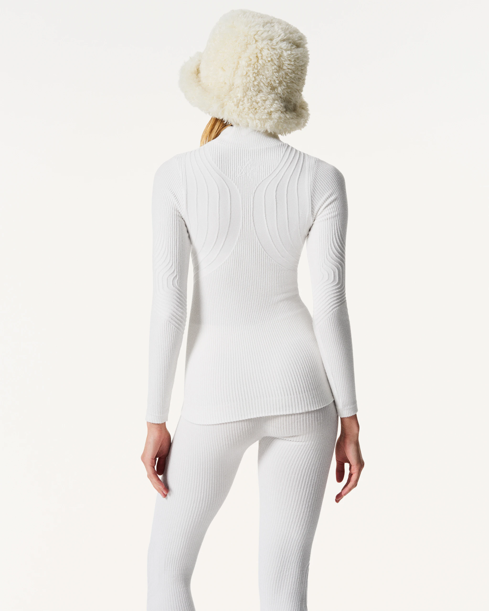 Chalet Base Layer Top 3