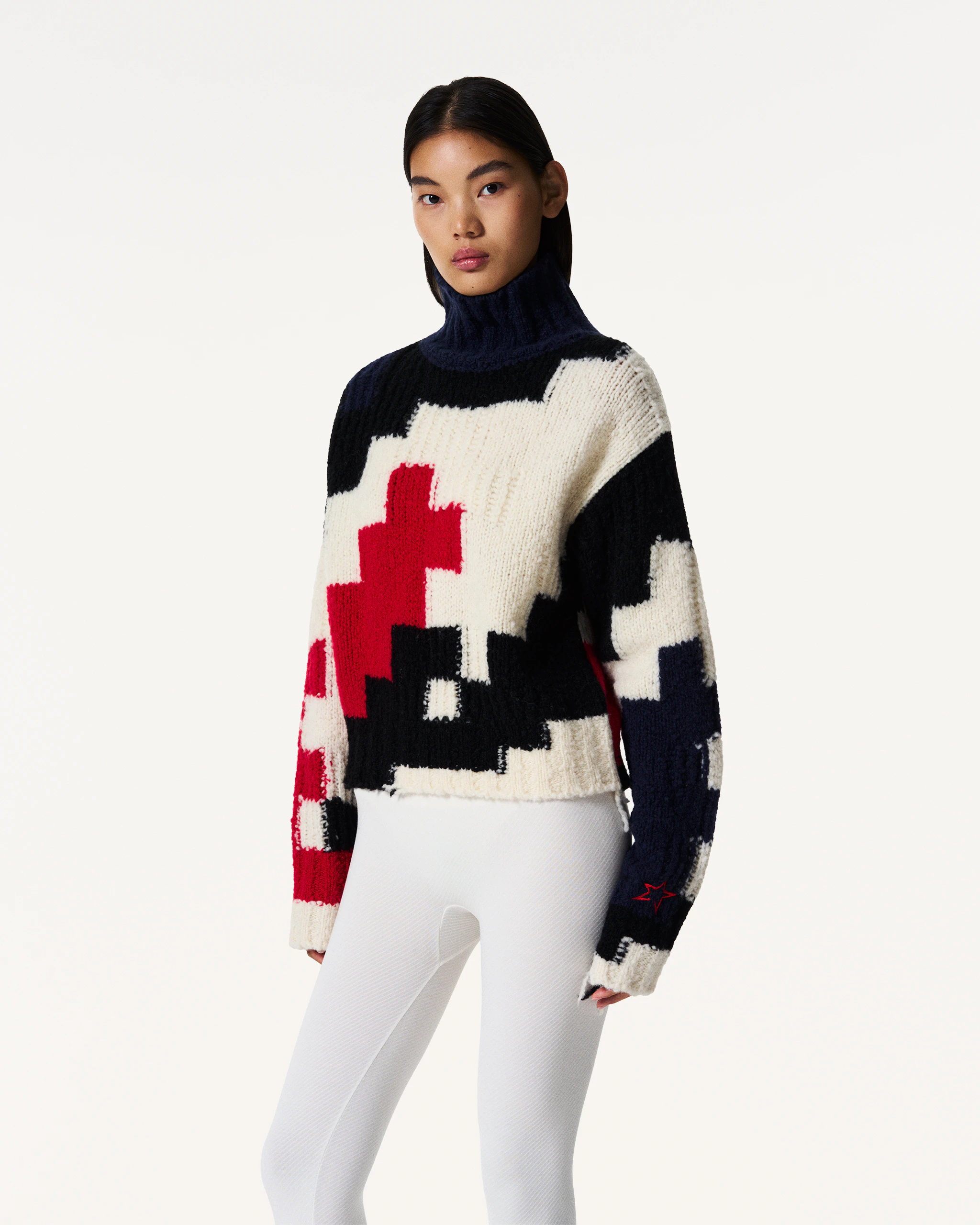 Chunky Wool Cropped Sweater 2