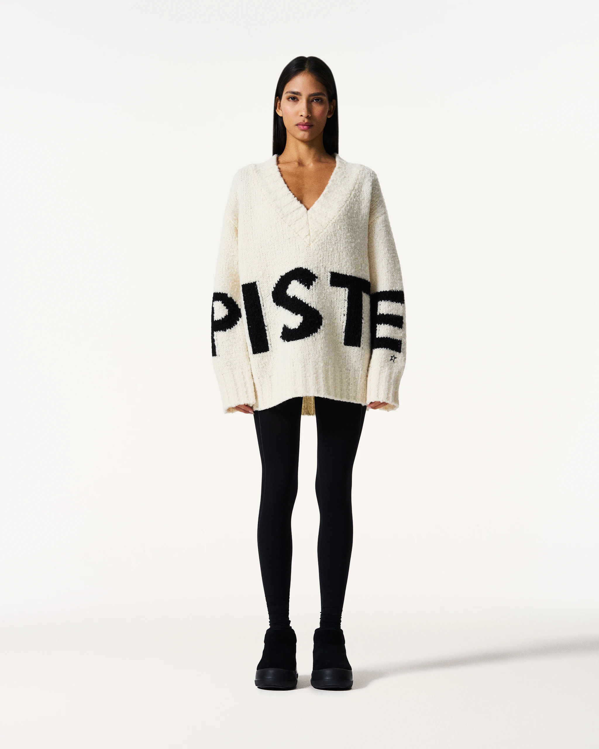 Oversized Wool V-Neck Piste Sweater 1 Oversized Wool V-Neck Piste Sweater