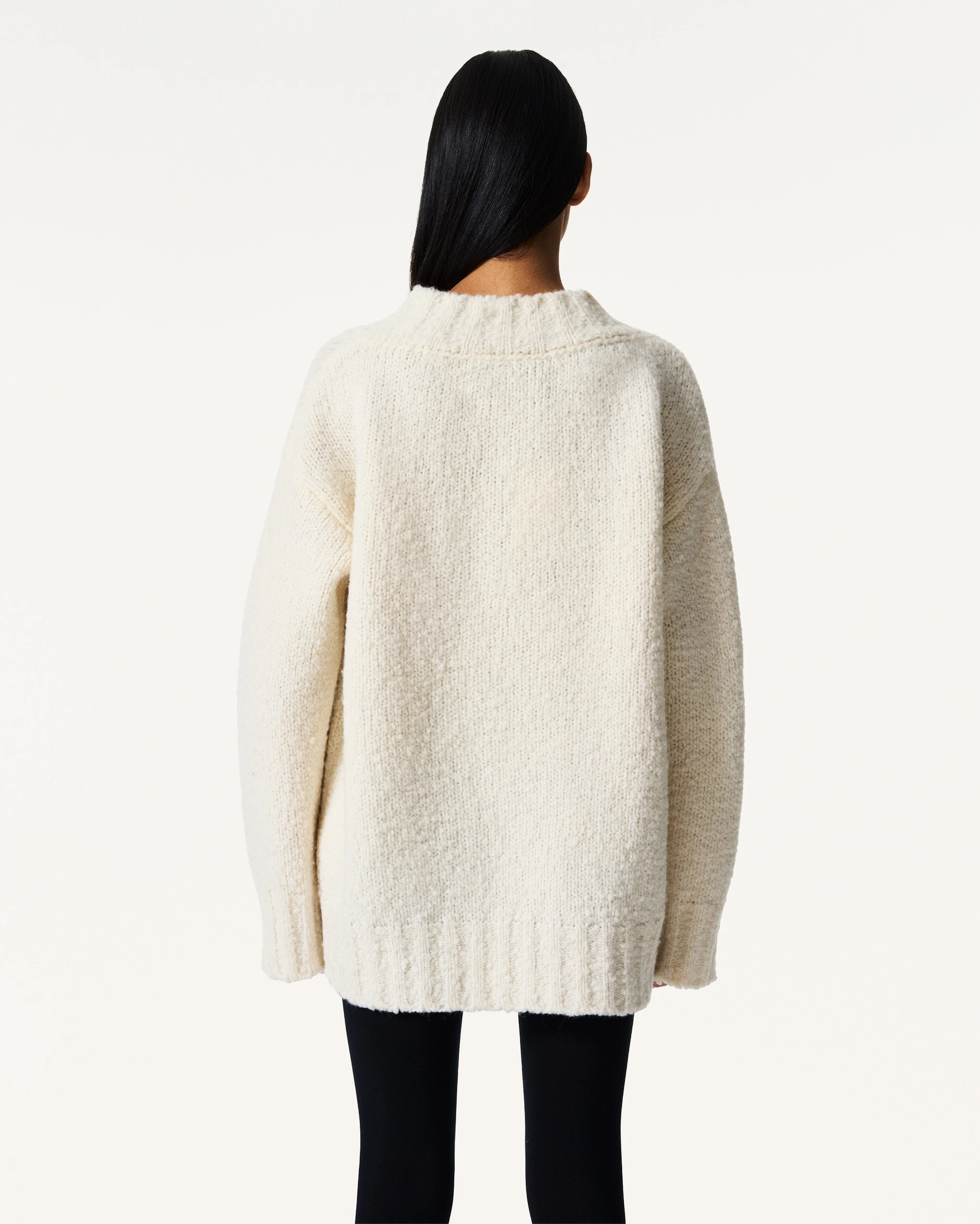 Oversized Wool V-Neck Piste Sweater 4