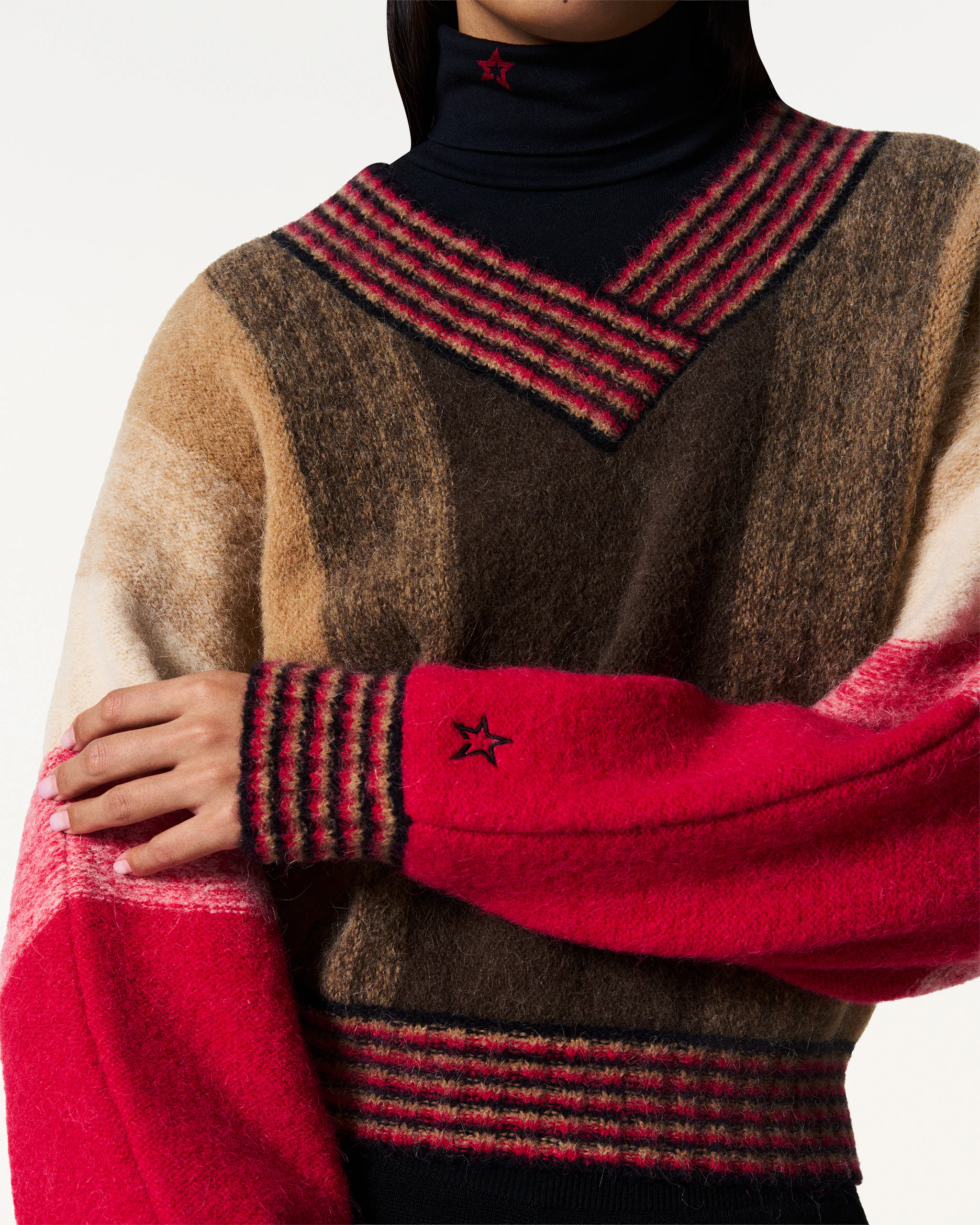 Alpaca & Wool V-Neck Sweater 3