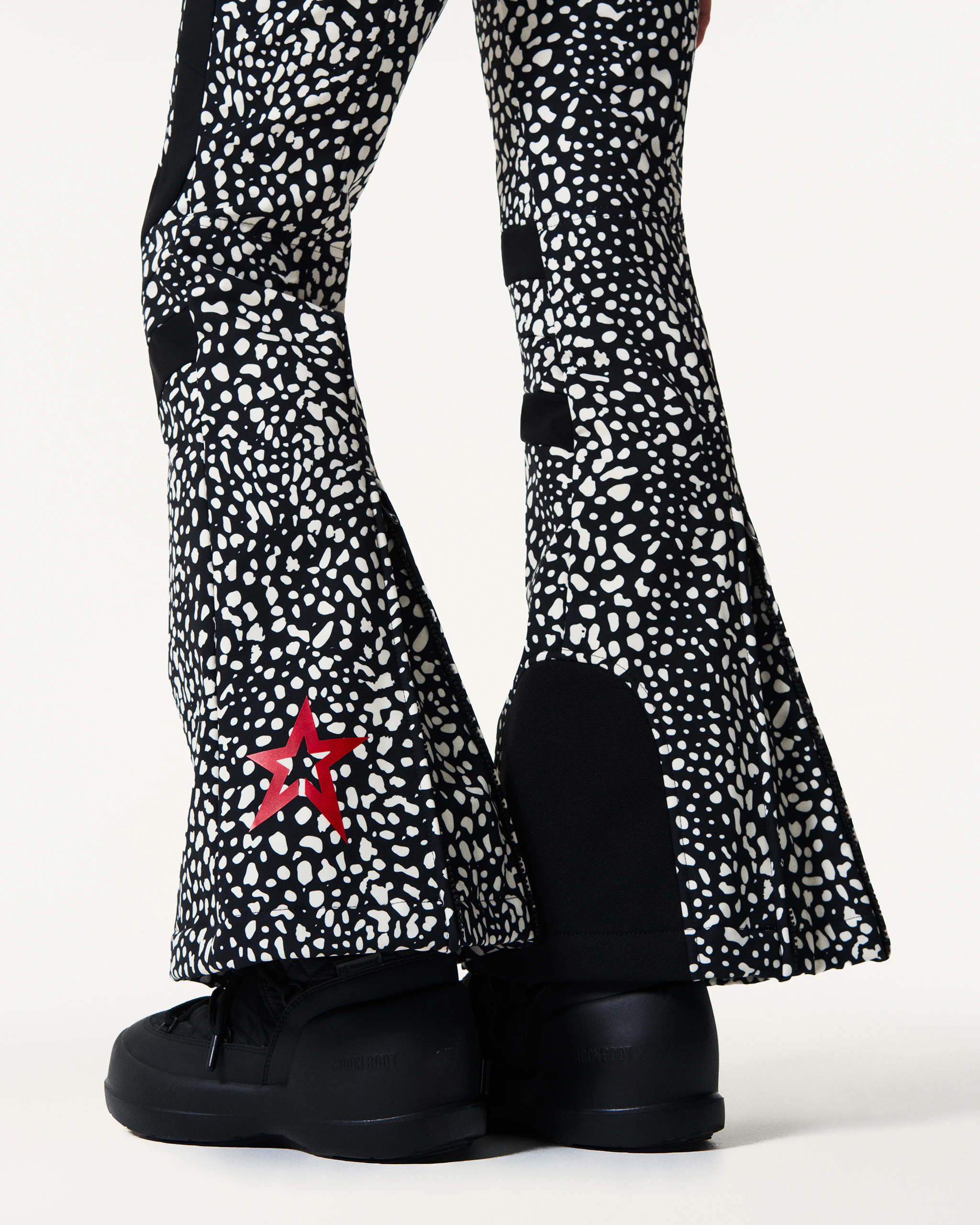 High-Waist Aurora Flare Ski Pant | Perfect Moment | Perfect Moment